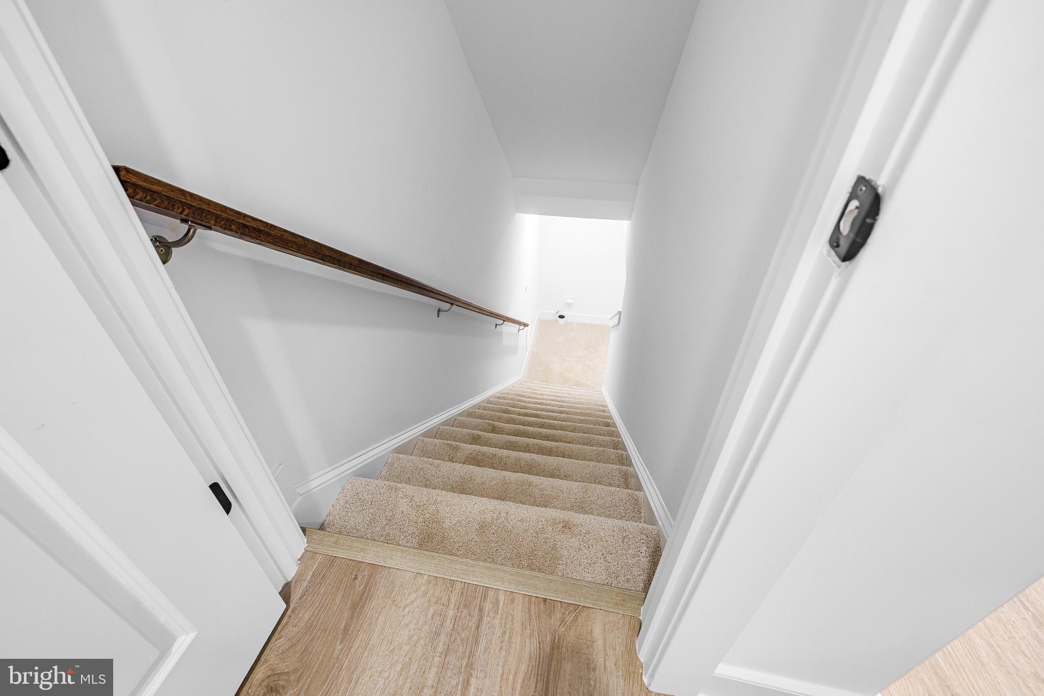 PLEASANTON - Residential