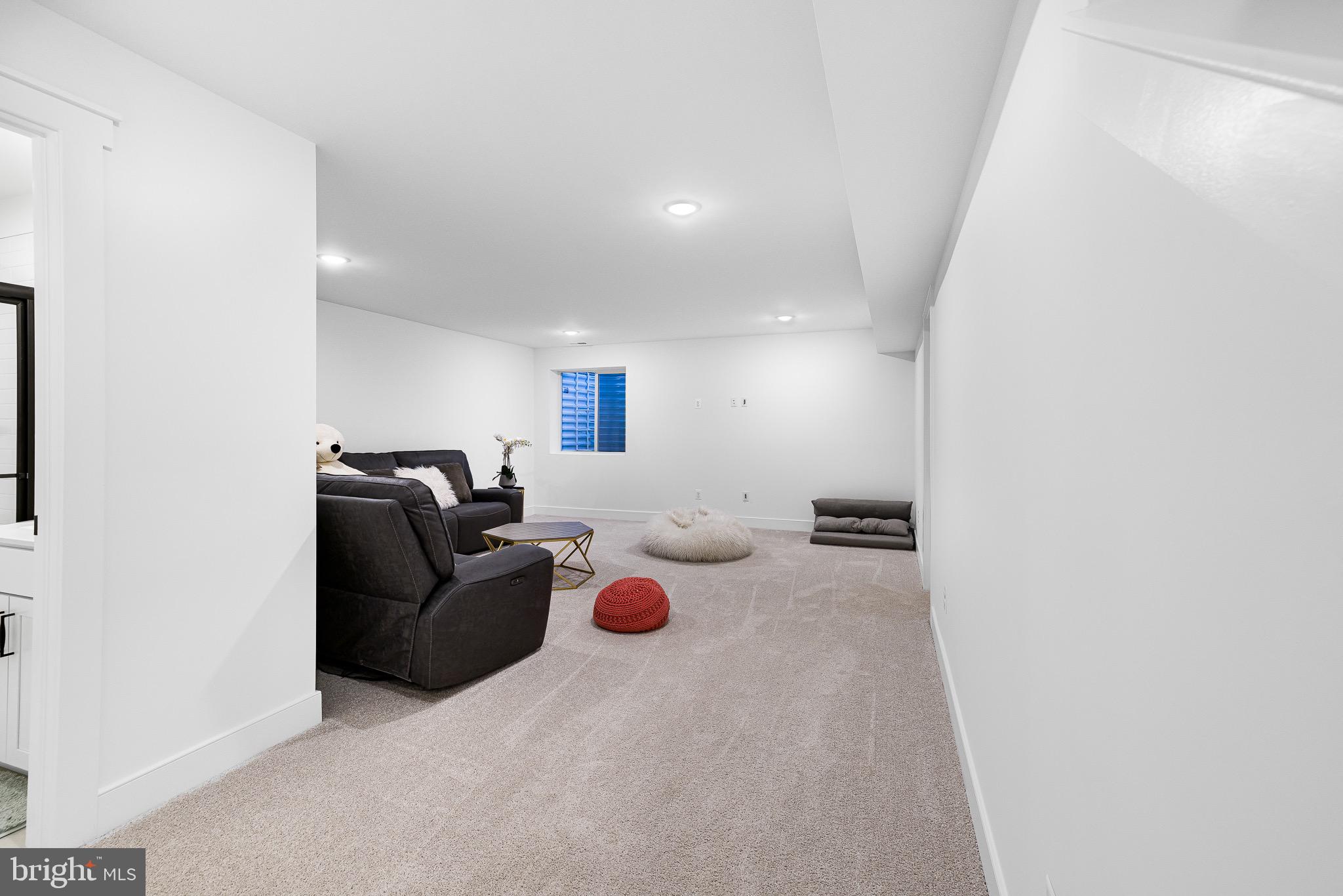 PLEASANTON - Residential