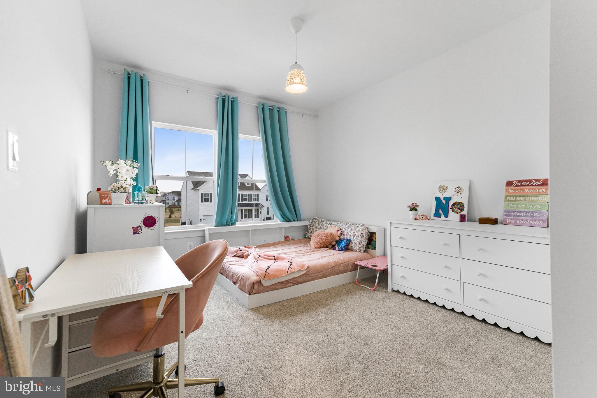 PLEASANTON - Residential