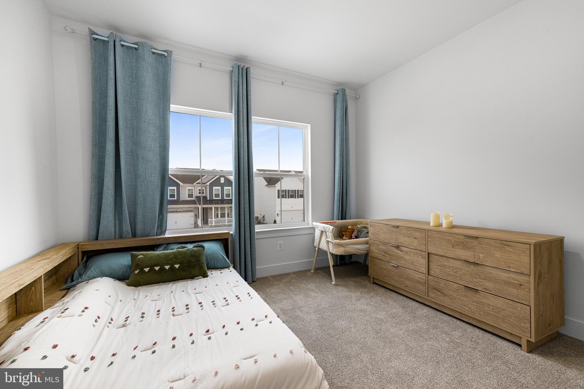 PLEASANTON - Residential