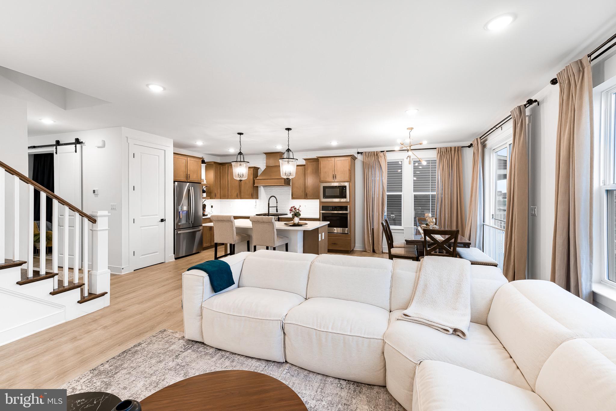 PLEASANTON - Residential