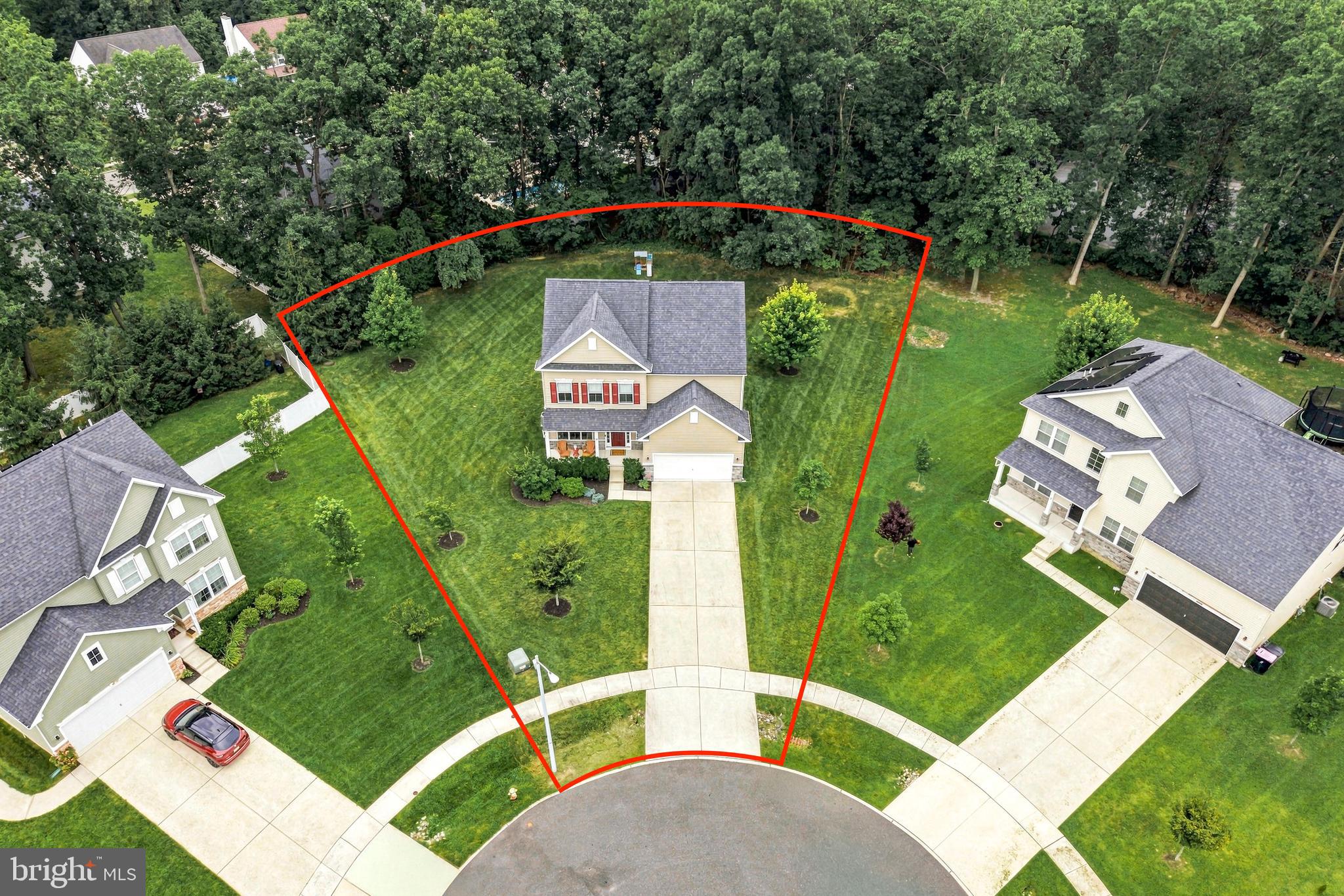 9 MIMOSA COURT
