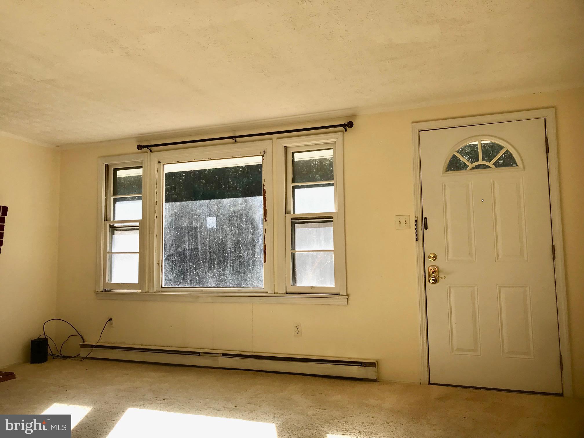 REEDVILLE - Residential