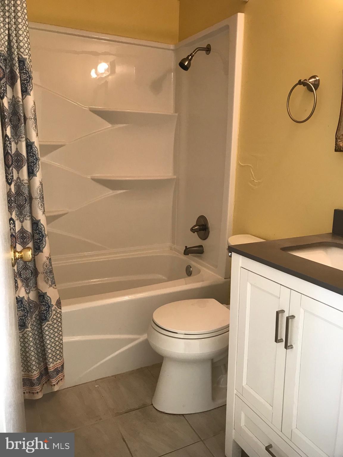 REEDVILLE - Residential