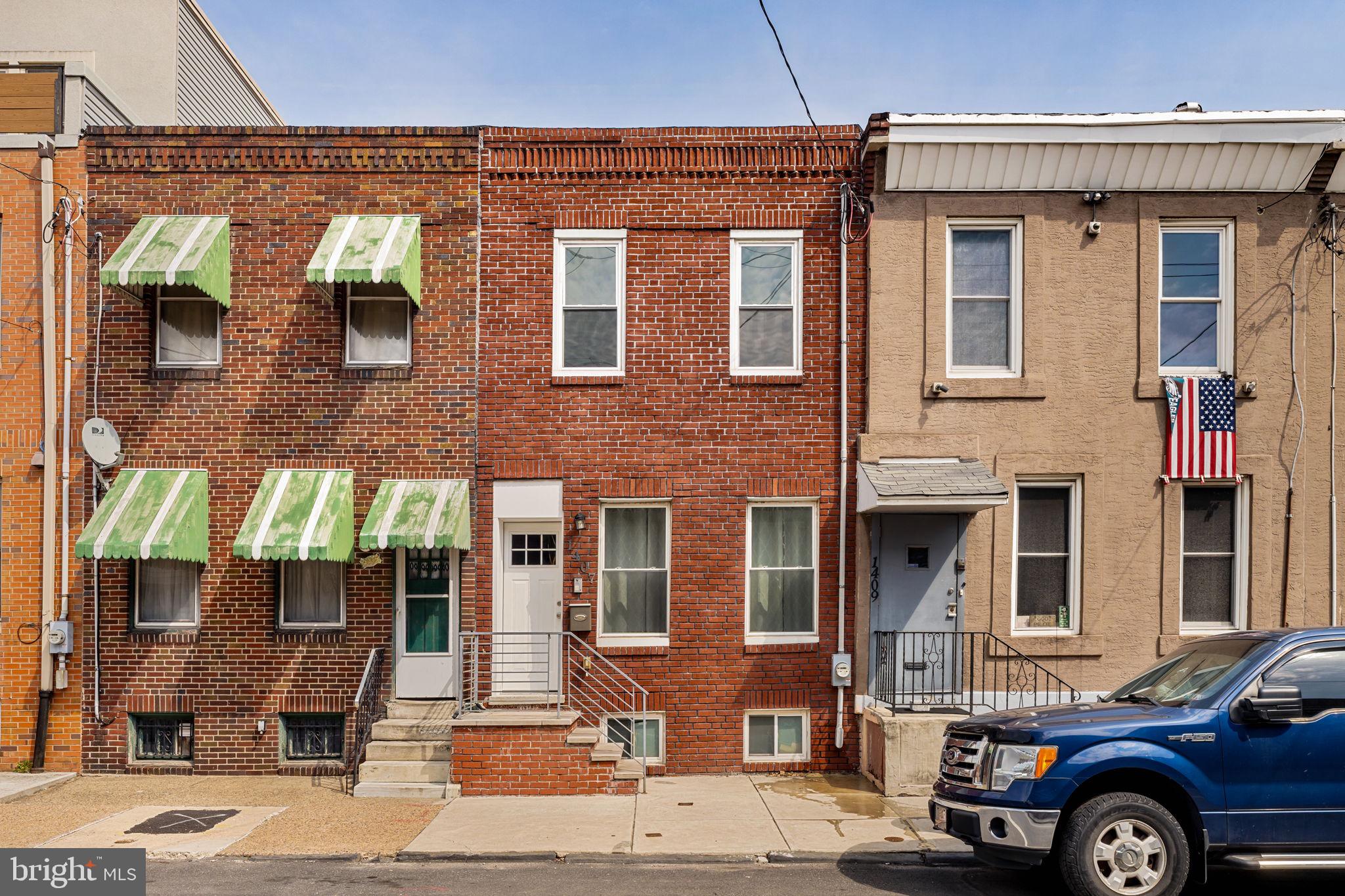 POINT BREEZE - Residential