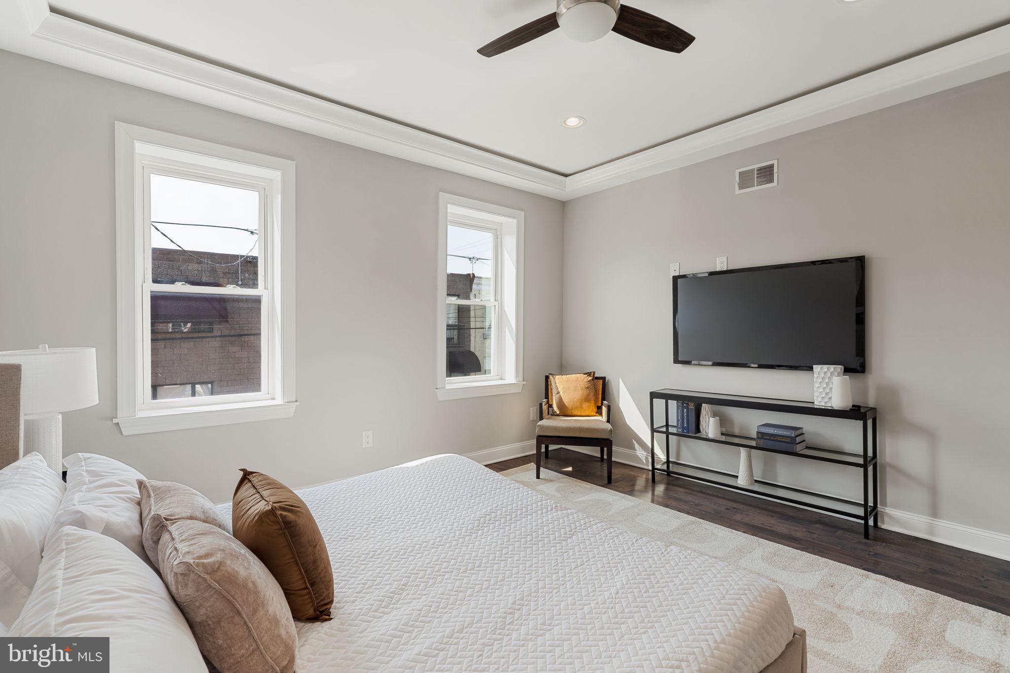 POINT BREEZE - Residential