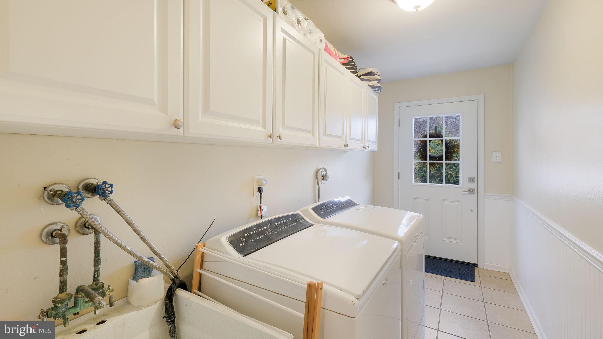 ROCKLAND VIL 1 & 2 - Residential