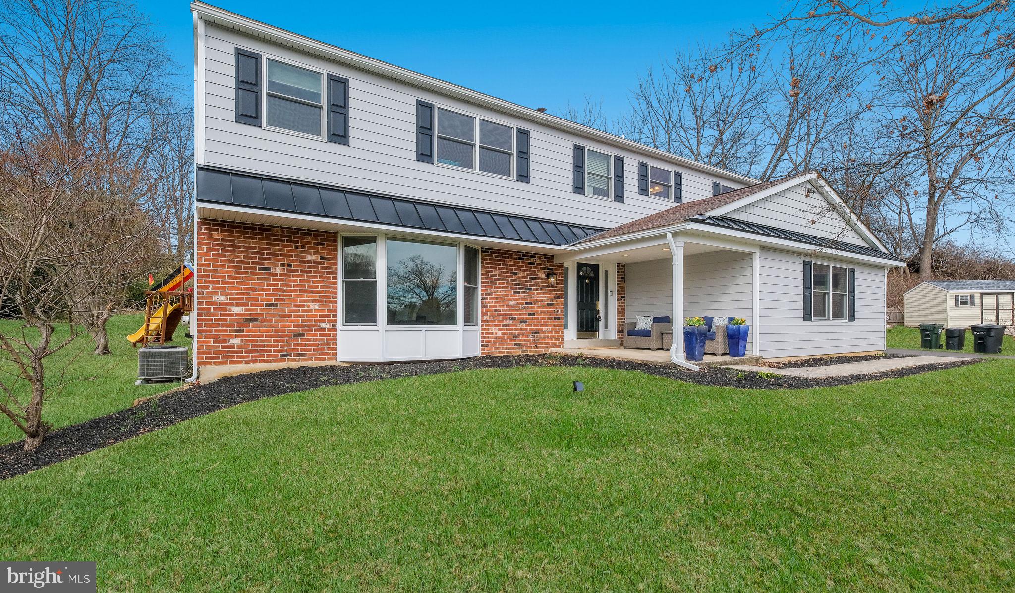 ROCKLAND VIL 1 & 2 - Residential