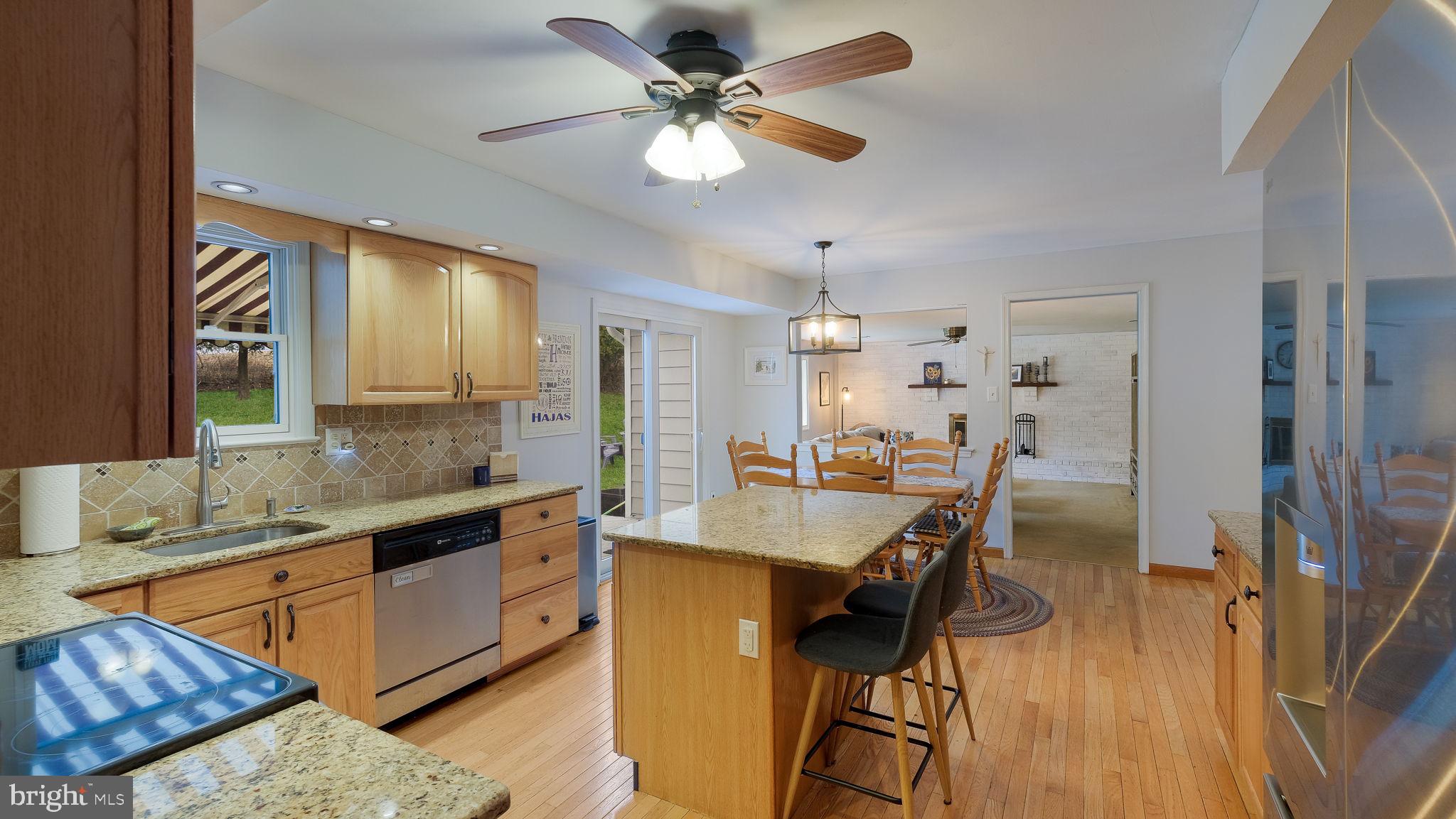 ROCKLAND VIL 1 & 2 - Residential