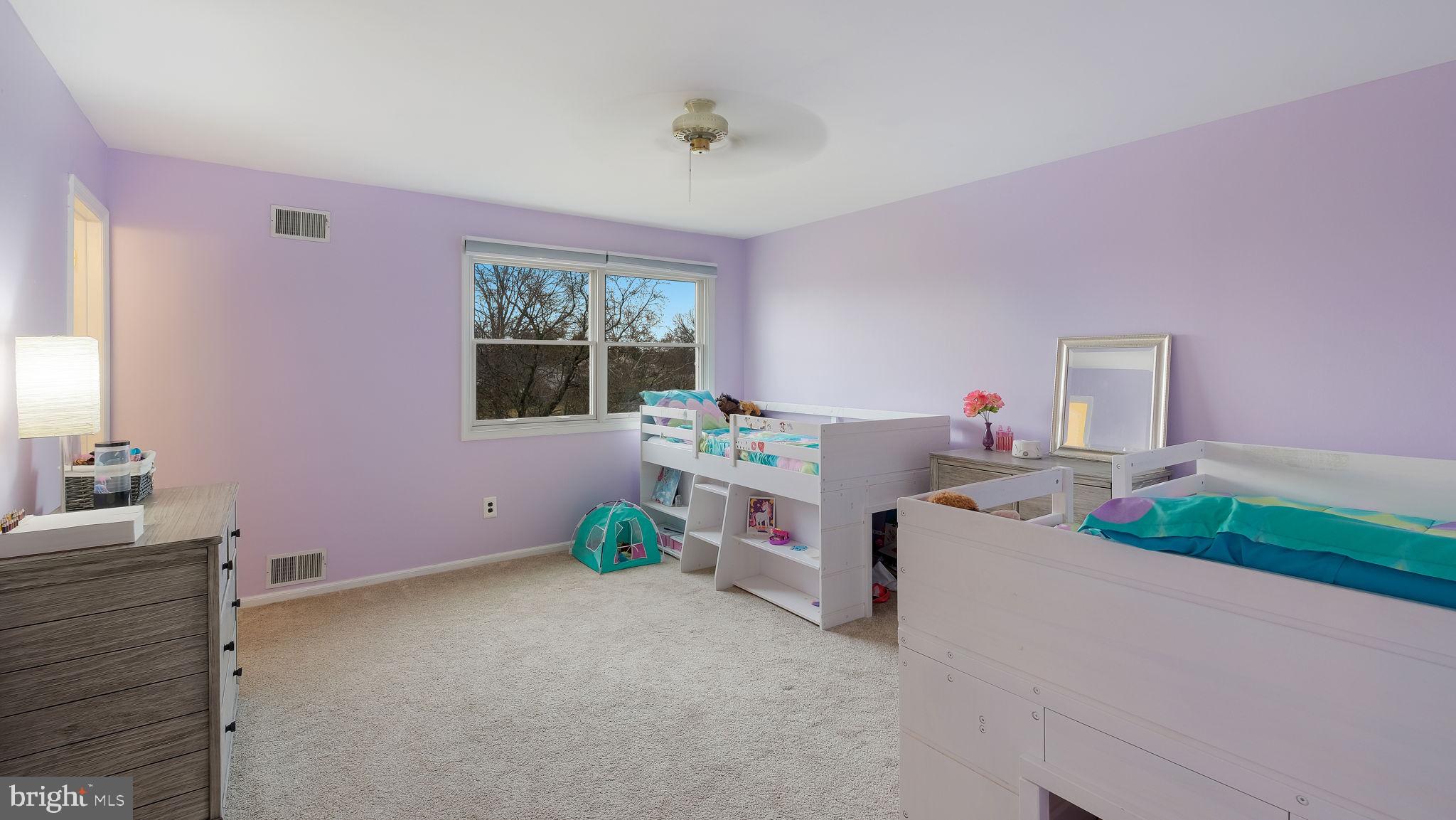 ROCKLAND VIL 1 & 2 - Residential