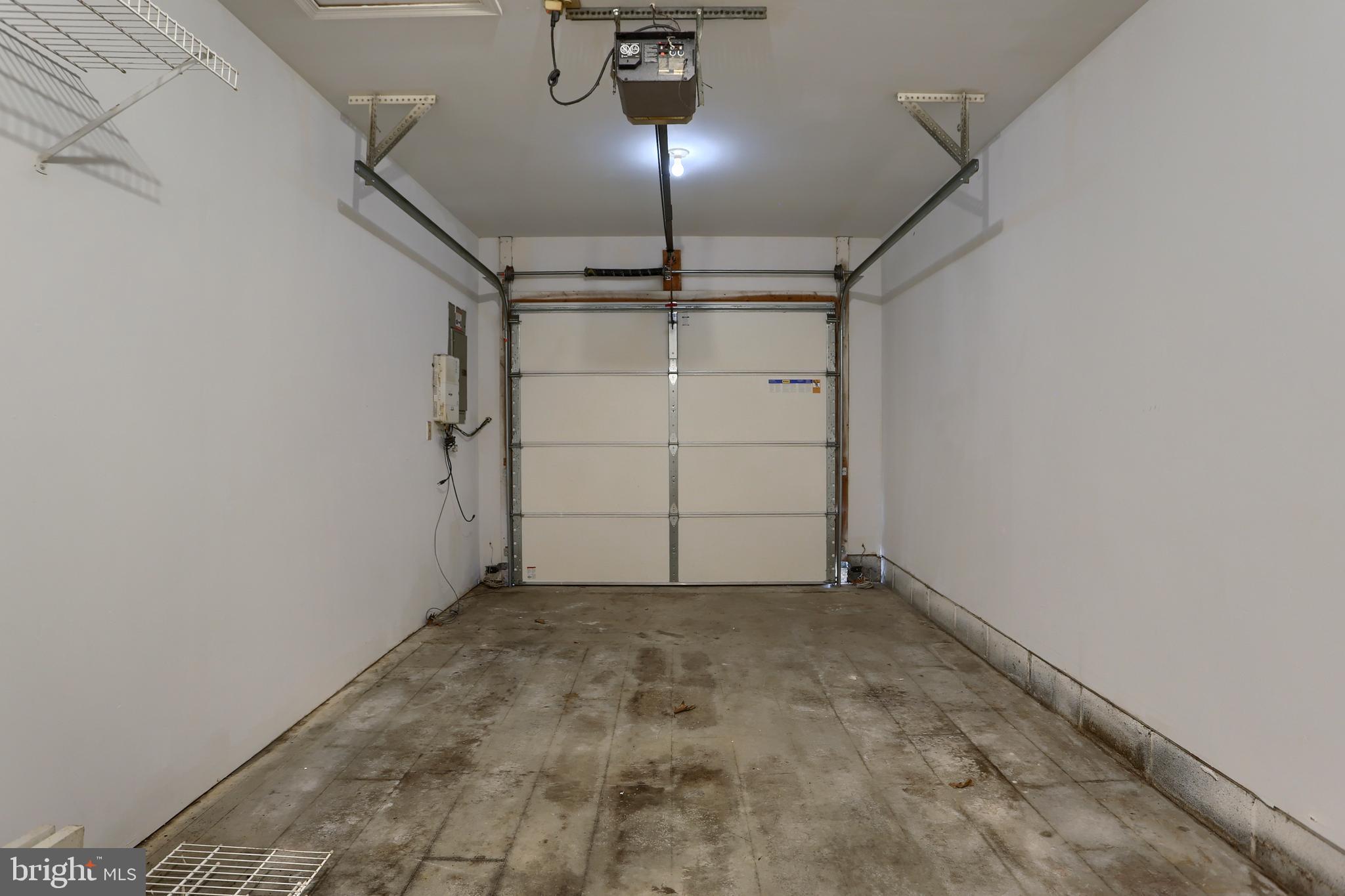 CAPITAL RIDGE - Residential