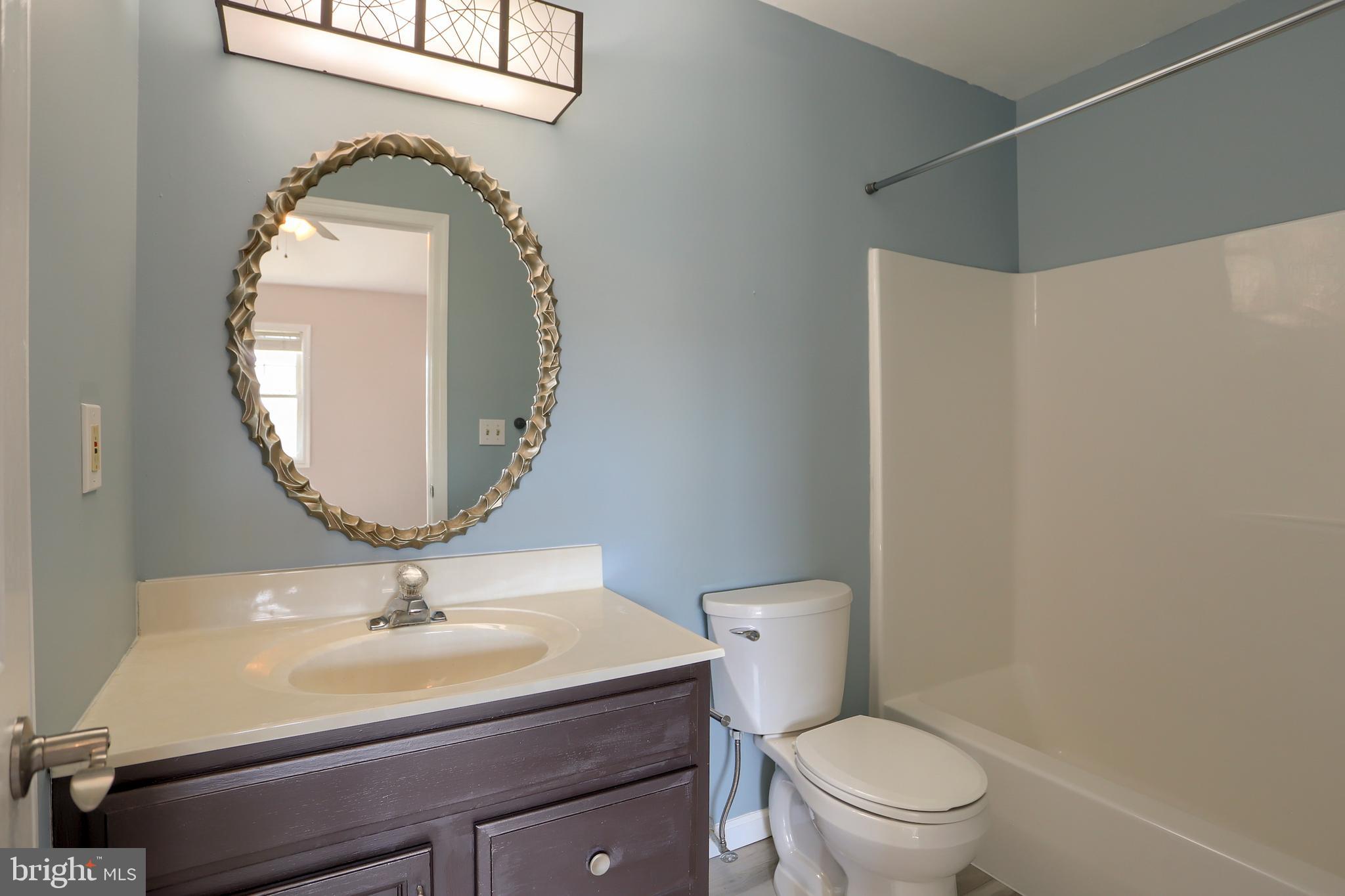 CAPITAL RIDGE - Residential