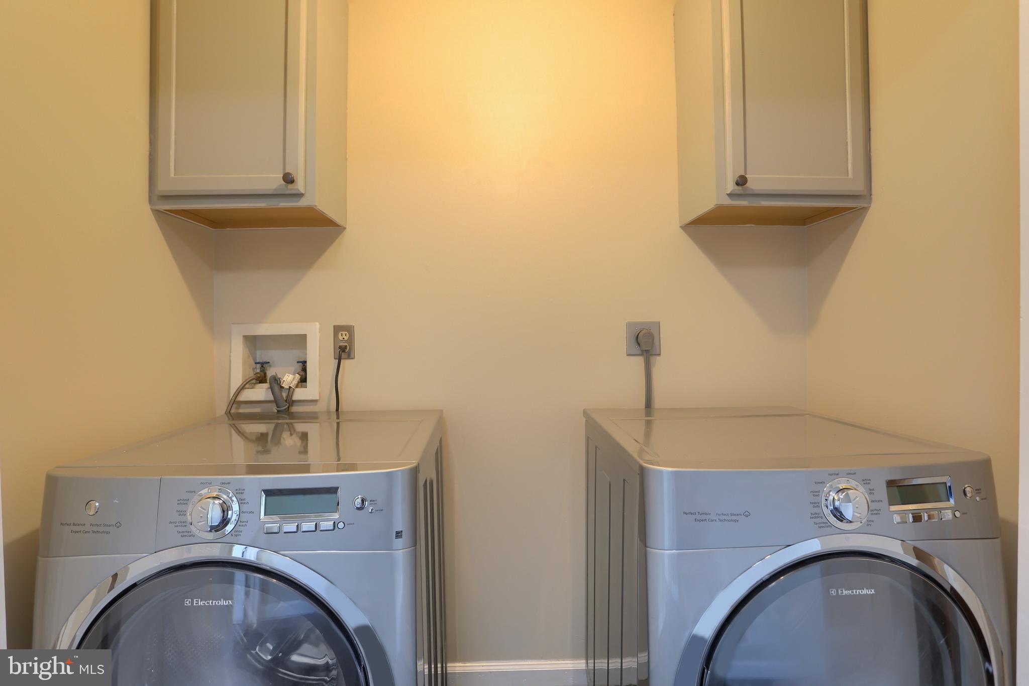 CAPITAL RIDGE - Residential