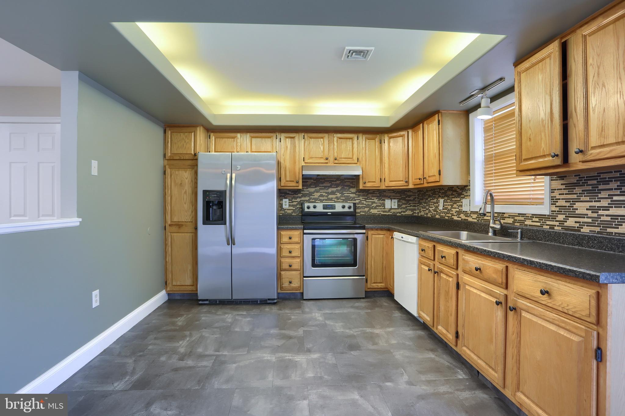 CAPITAL RIDGE - Residential