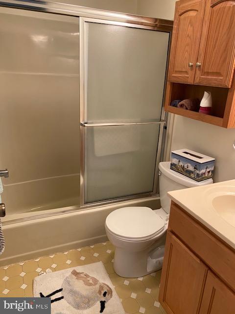 "WILD WAVE" - Residential