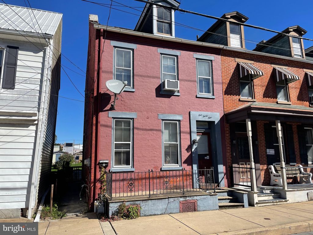 Photo of 139 S Fourth Street, Columbia, PA 17512 (MLS # PALA2042552)