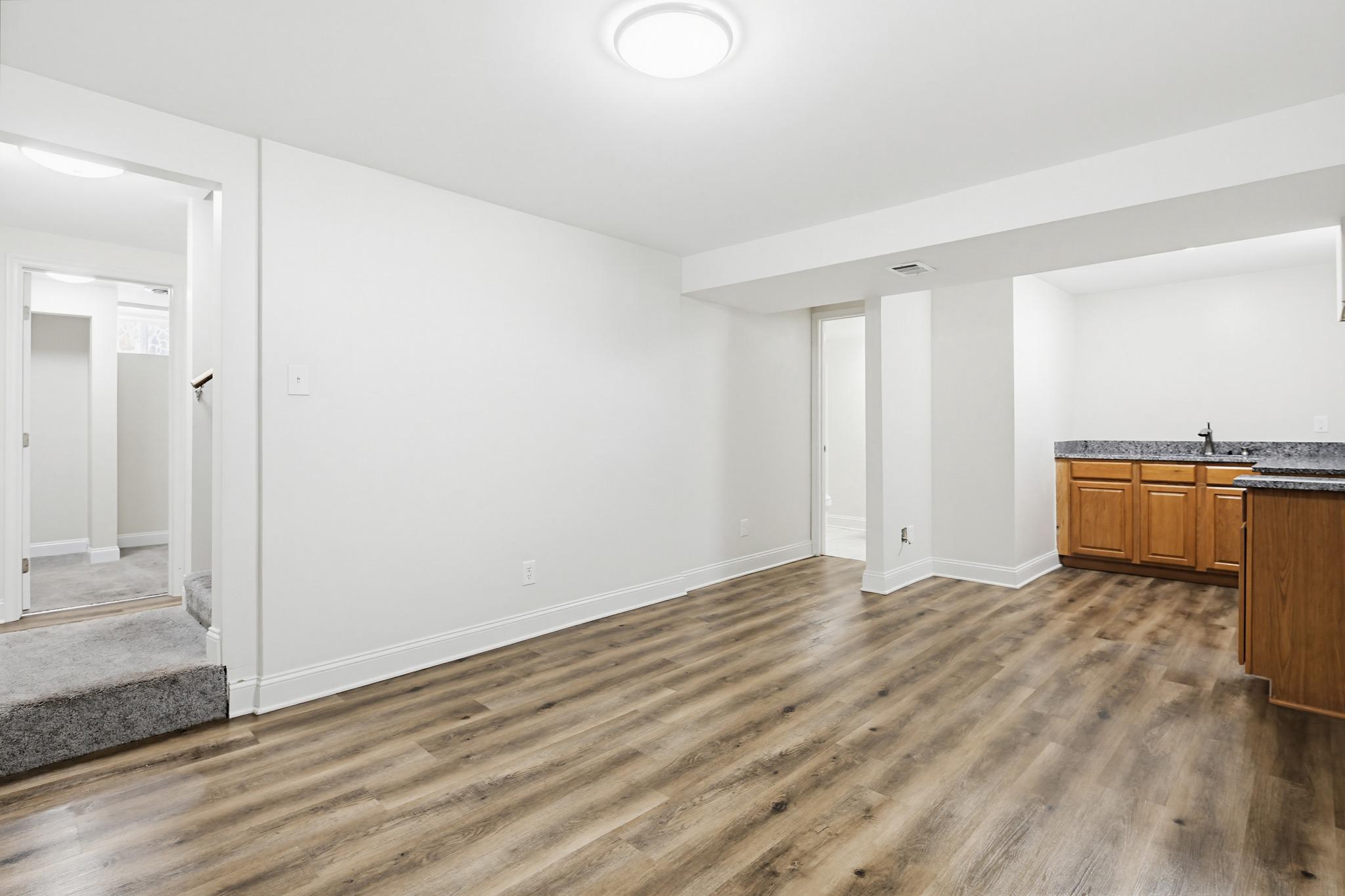 GLEN BURNIE PARK - Residential