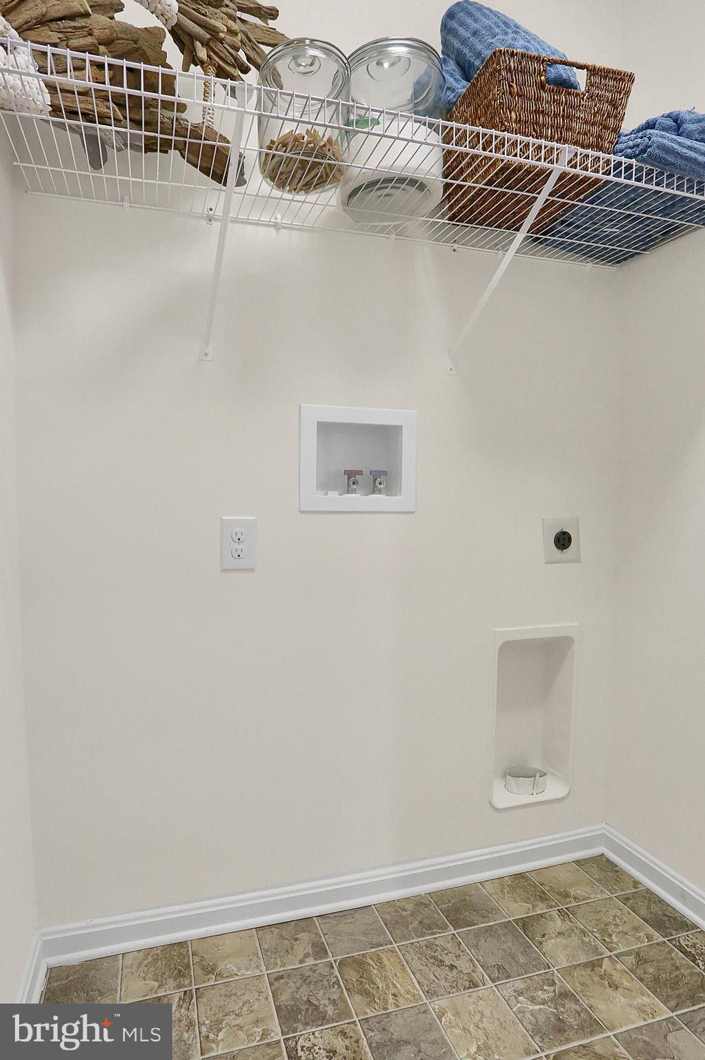 WARM SPRING RIDGE - Residential