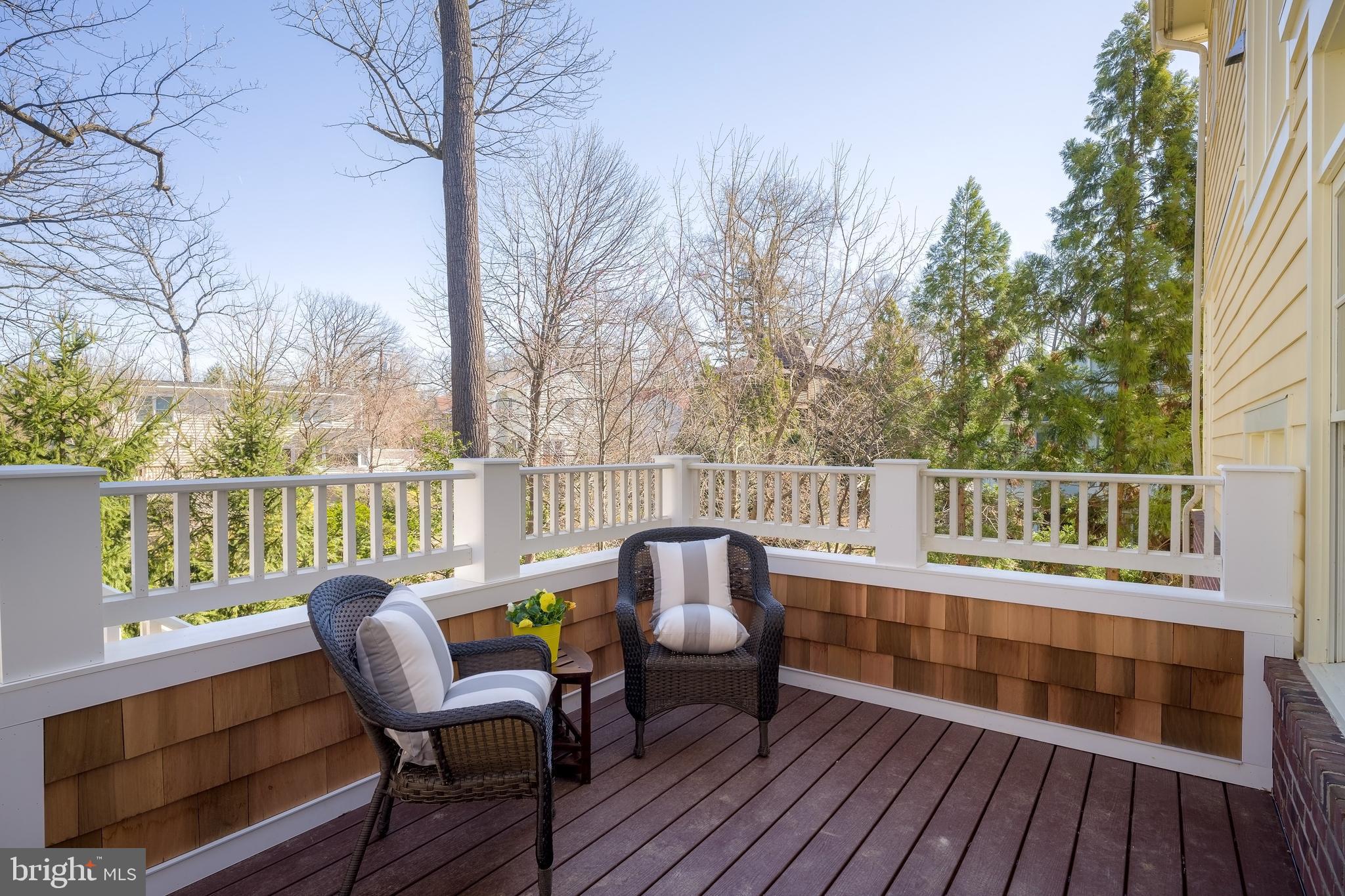 WOODMONT - Residential