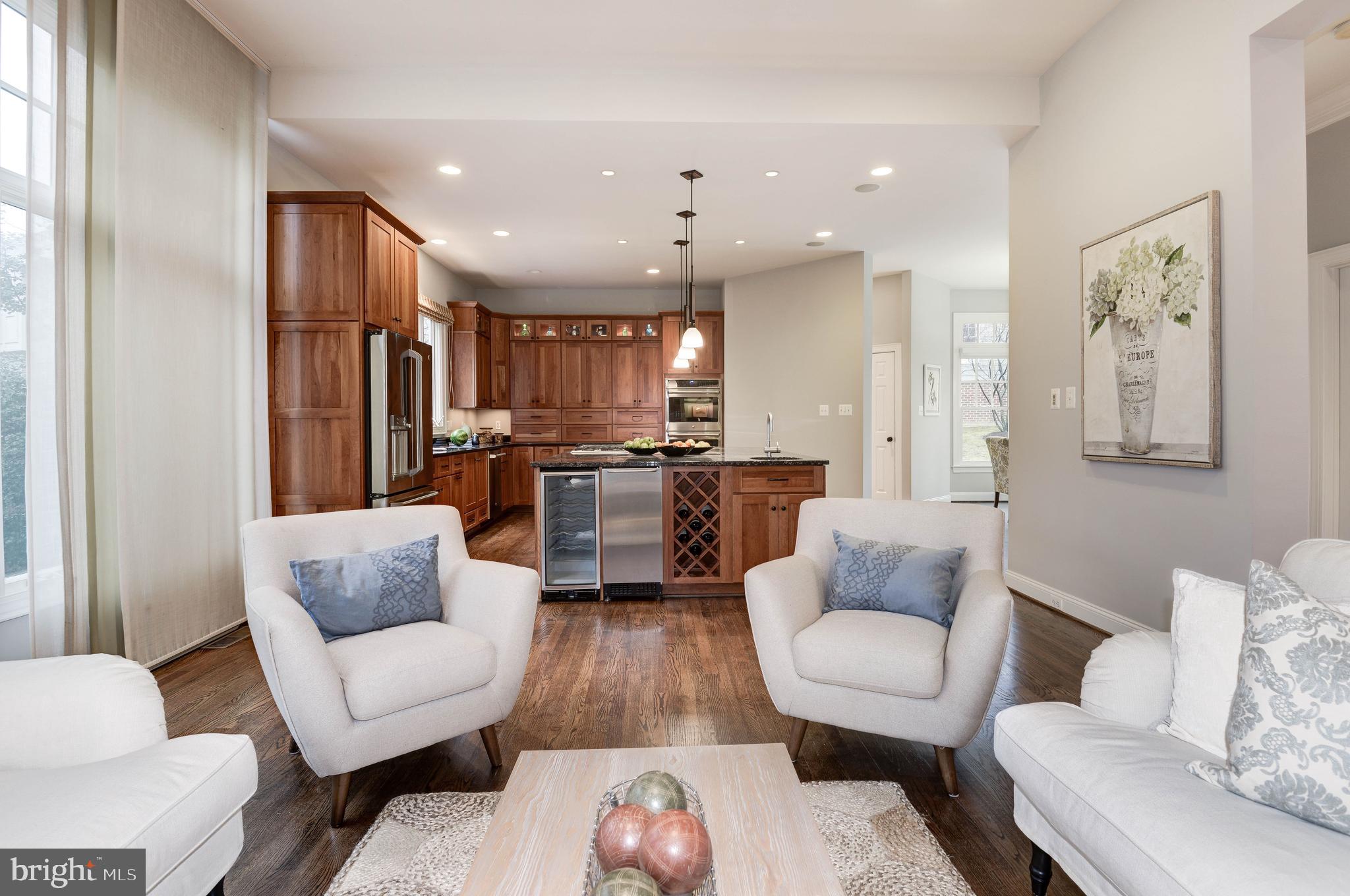 WOODMONT - Residential