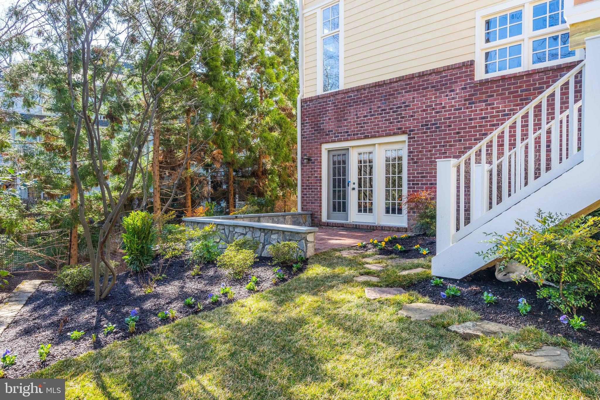 WOODMONT - Residential