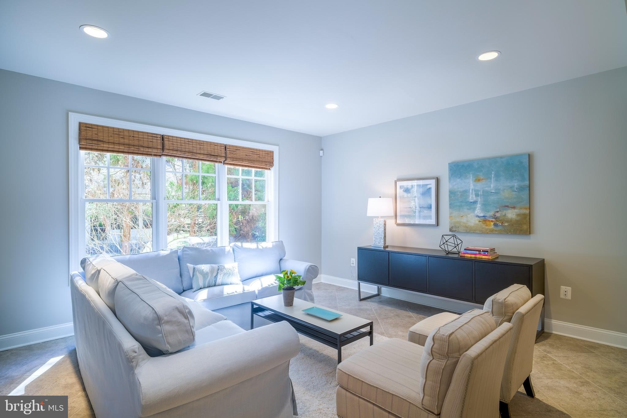 WOODMONT - Residential