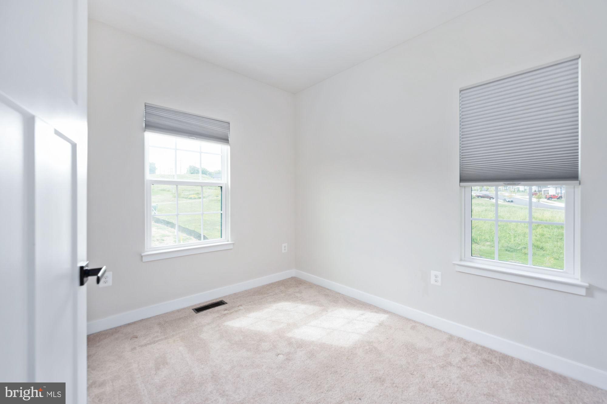 FREDERICKSBURG CITY - Residential Lease