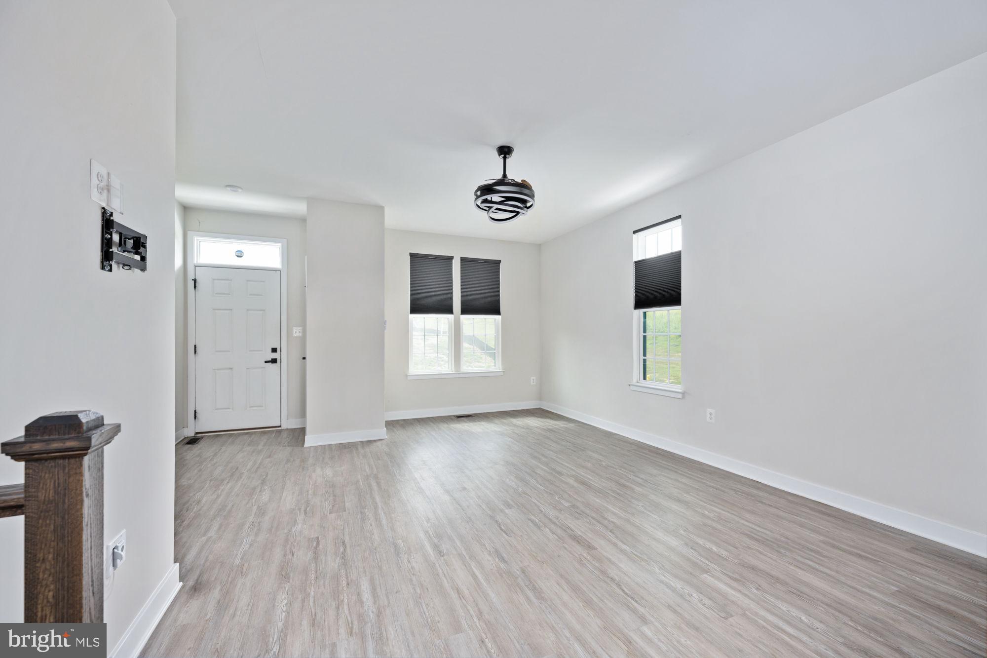 FREDERICKSBURG CITY - Residential Lease