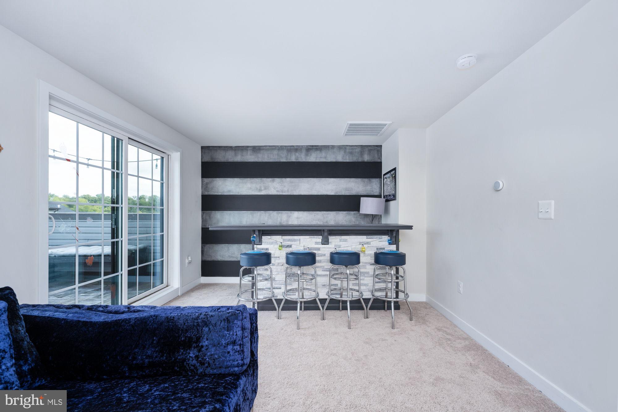 FREDERICKSBURG CITY - Residential Lease