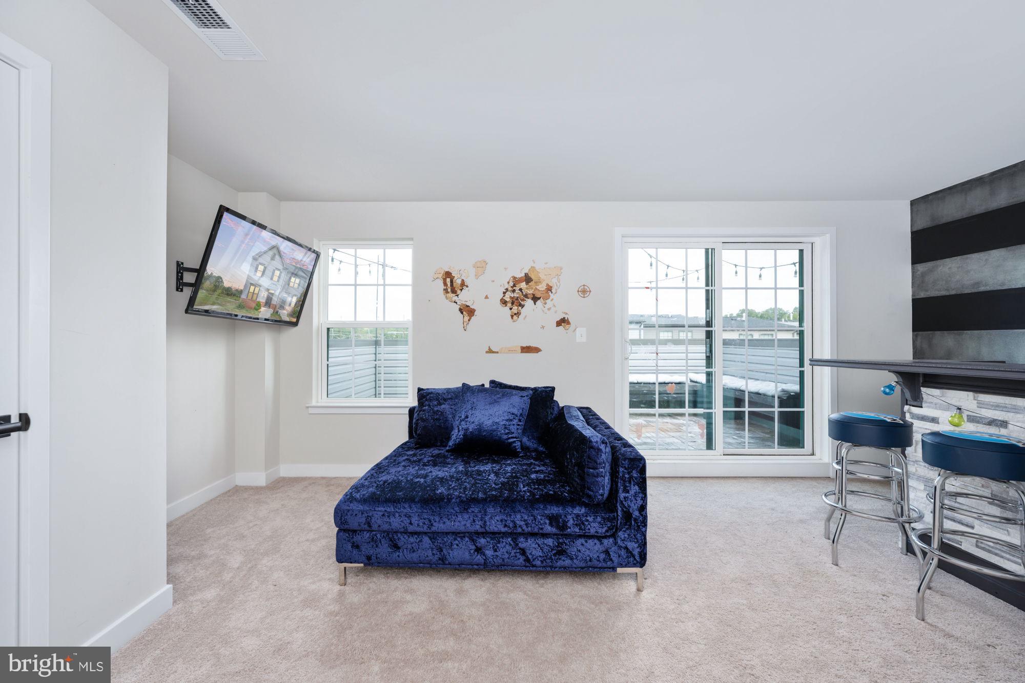 FREDERICKSBURG CITY - Residential Lease