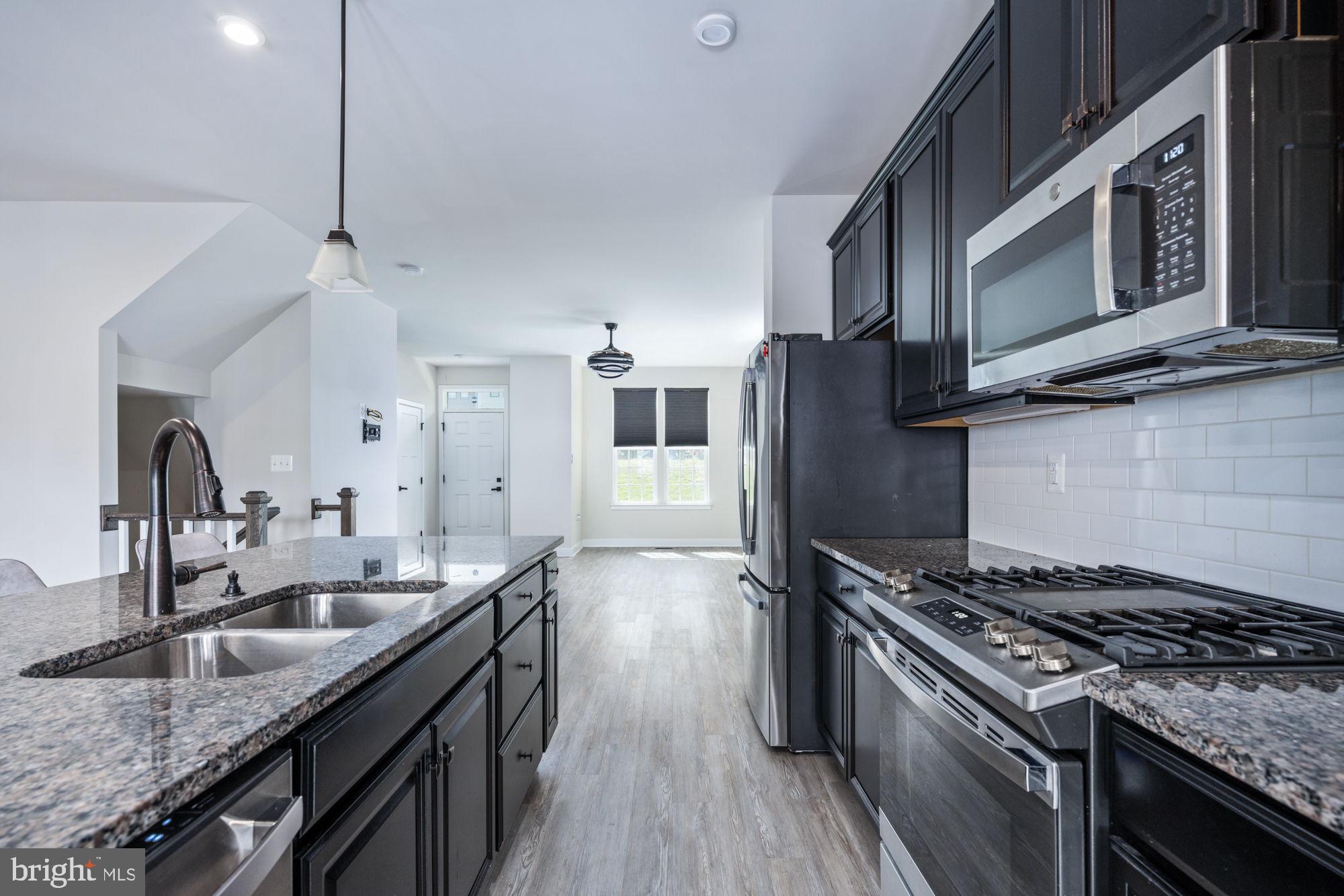 FREDERICKSBURG CITY - Residential Lease