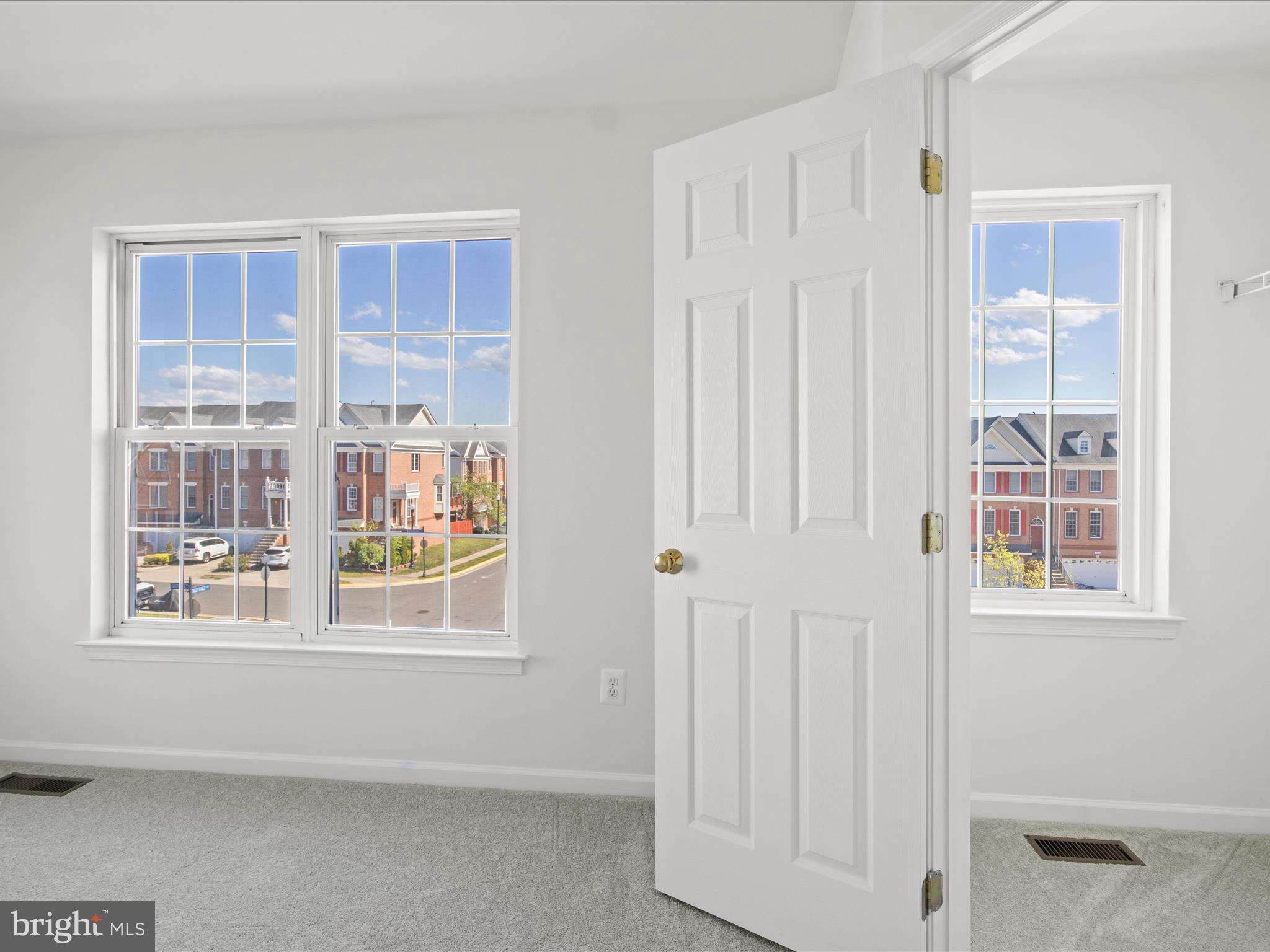 AMBERLEA AT SOUTH RIDING - Residential