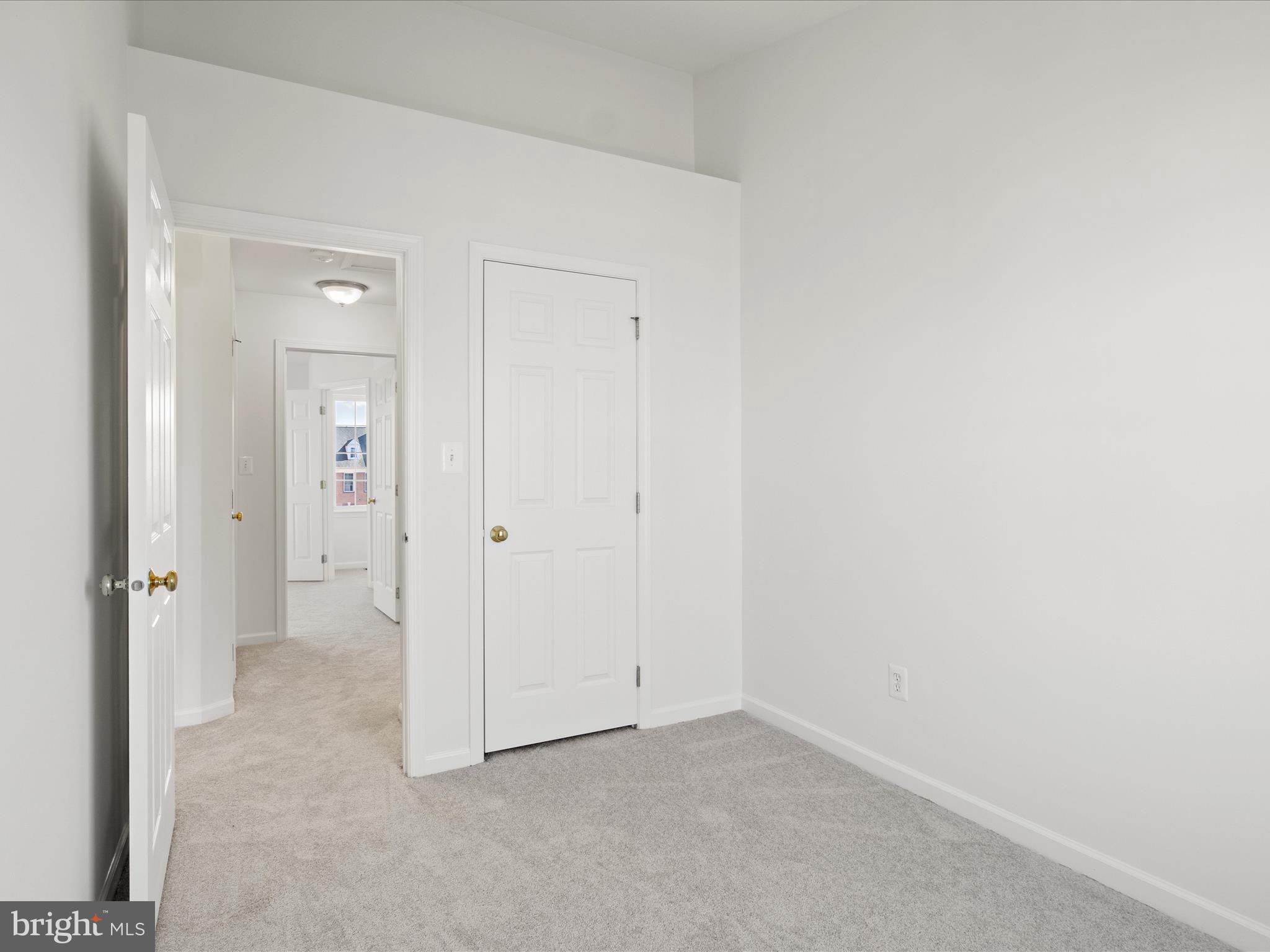 AMBERLEA AT SOUTH RIDING - Residential