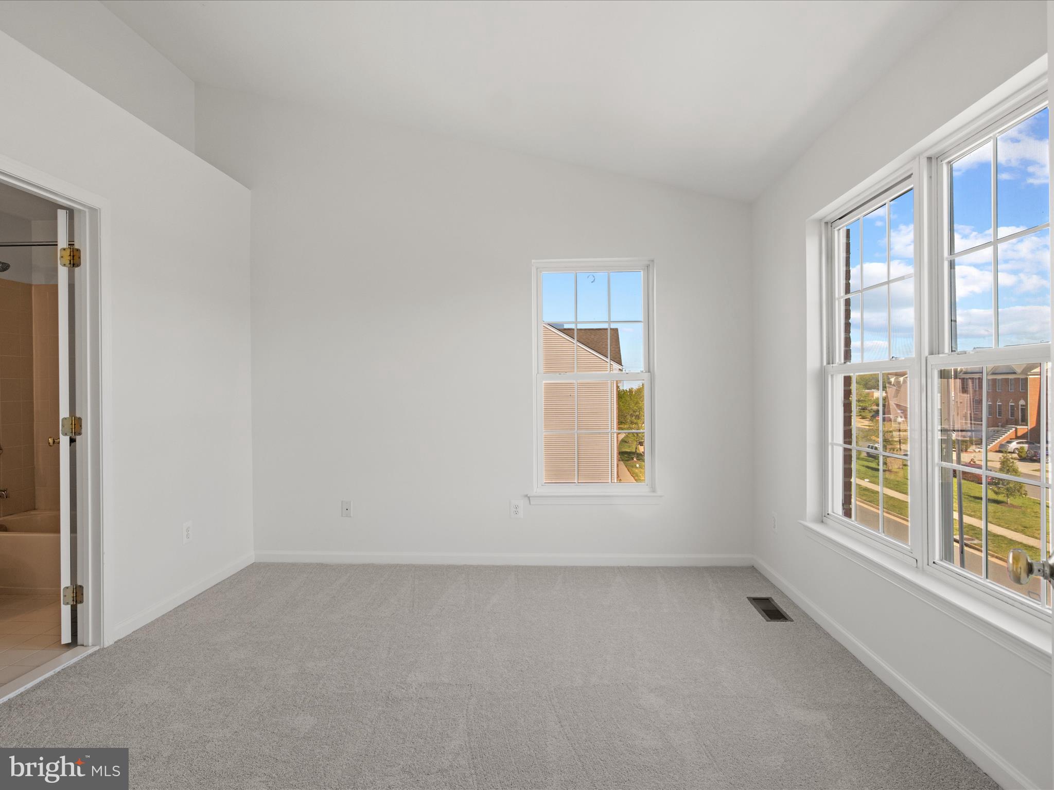 AMBERLEA AT SOUTH RIDING - Residential