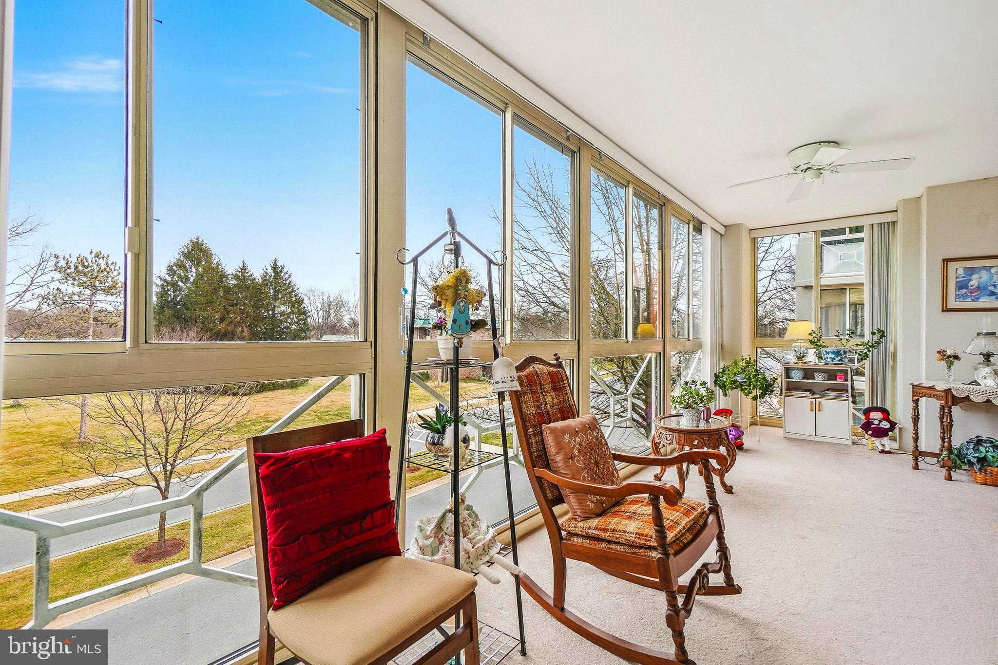 LEISURE WORLD - Residential