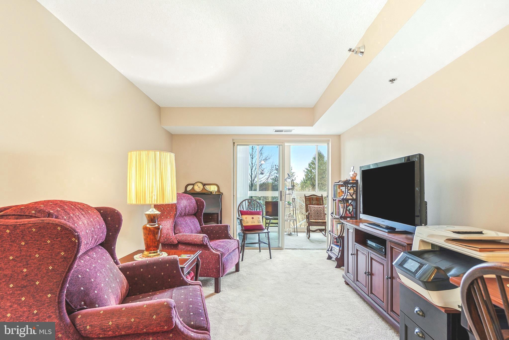 LEISURE WORLD - Residential