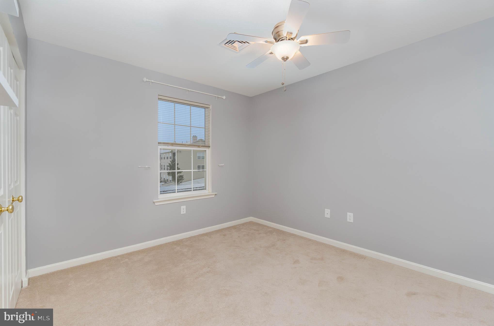 THE PINNACLE - Residential