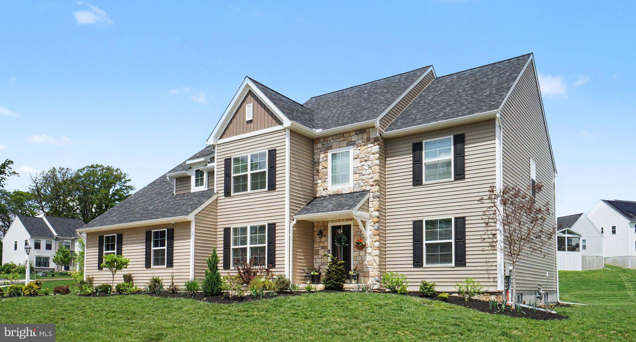 475 APPLE HOLLOW ROAD
