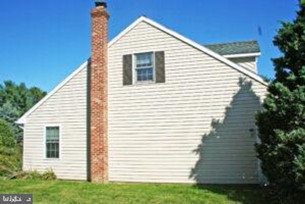 Photo of 408 Edgemont Drive, WILLOW STREET, PA 17584 (MLS # PALA2059232)