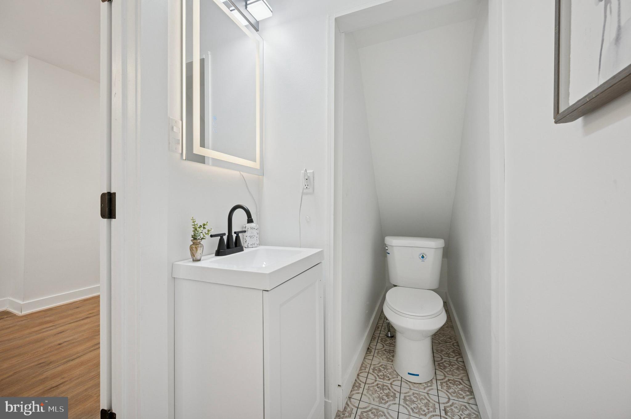 PHILADELPHIA (SOUTHWEST) - Residential