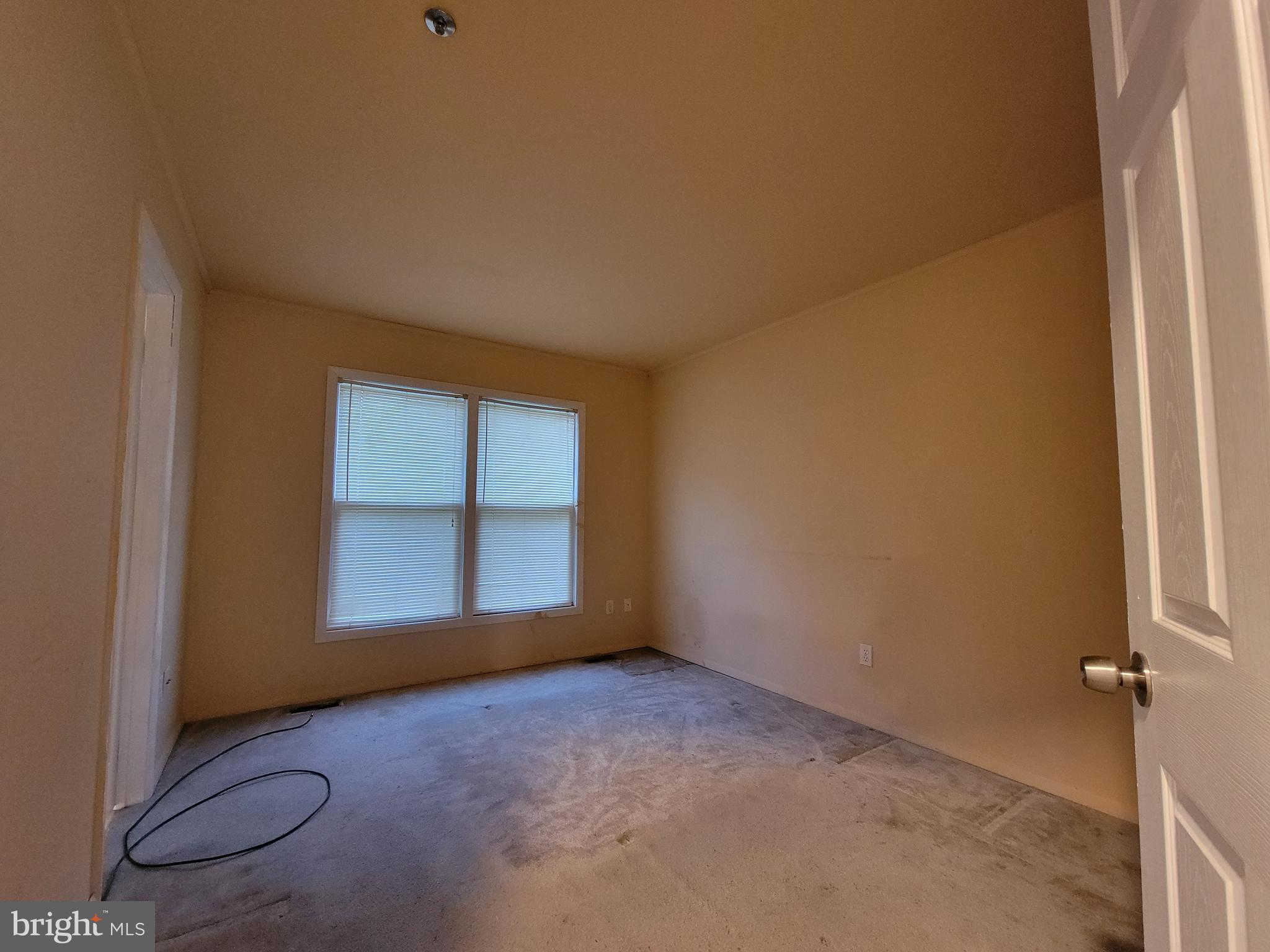 LA DOVA HEIGHTS - Residential