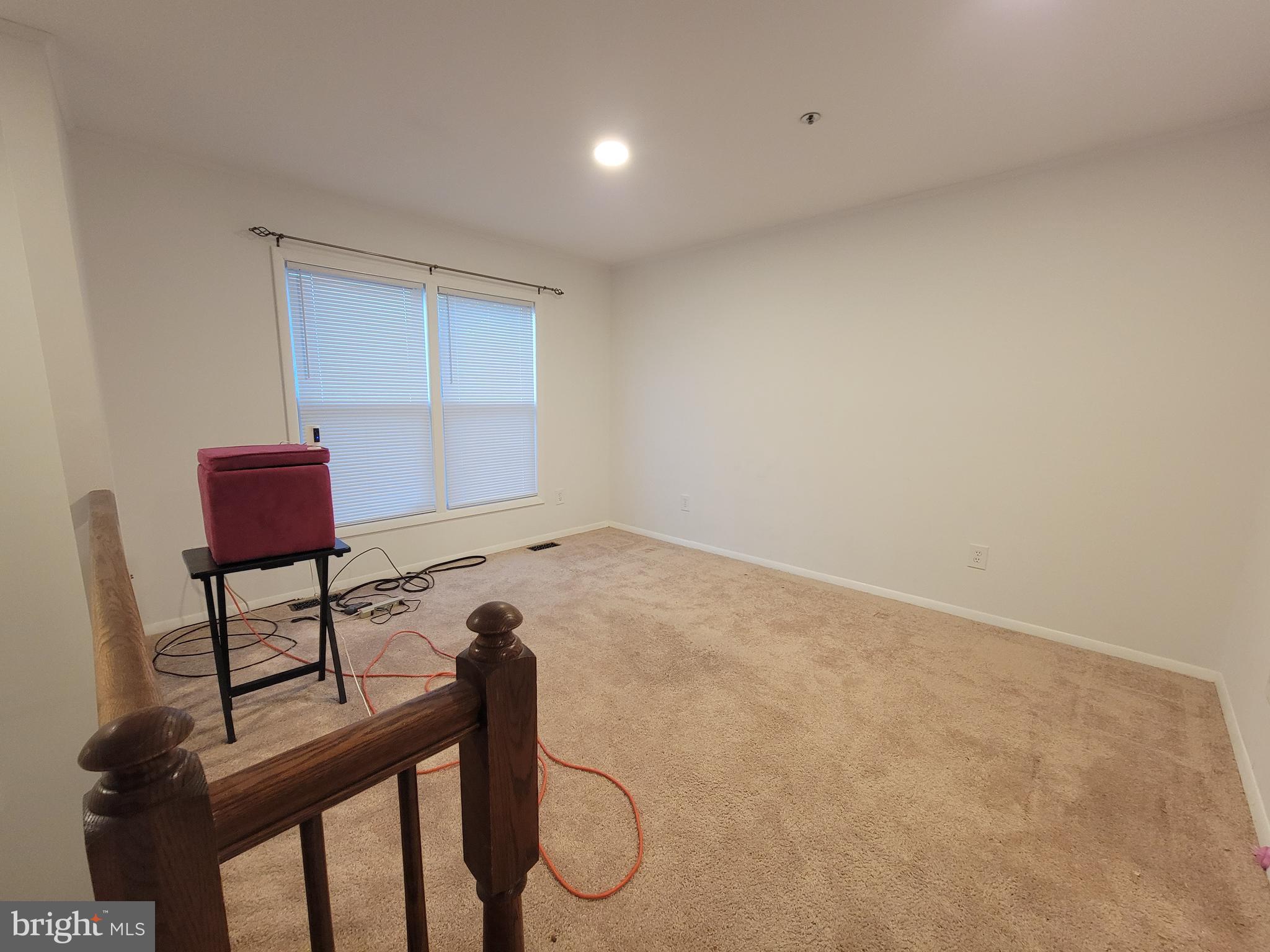 LA DOVA HEIGHTS - Residential