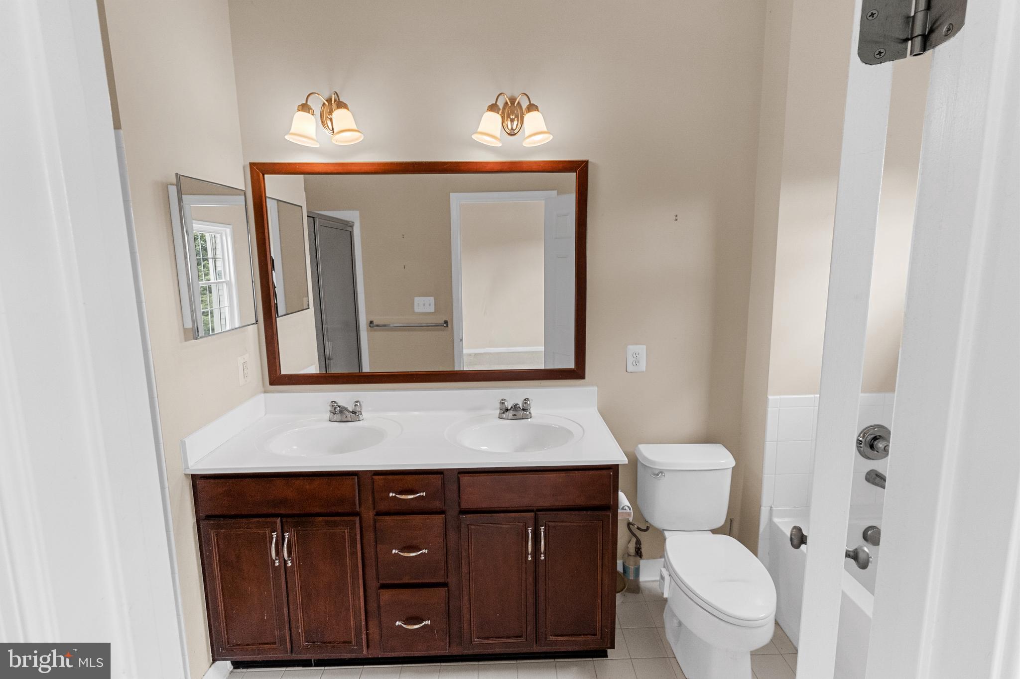 MARTINSBURG STATION - Residential