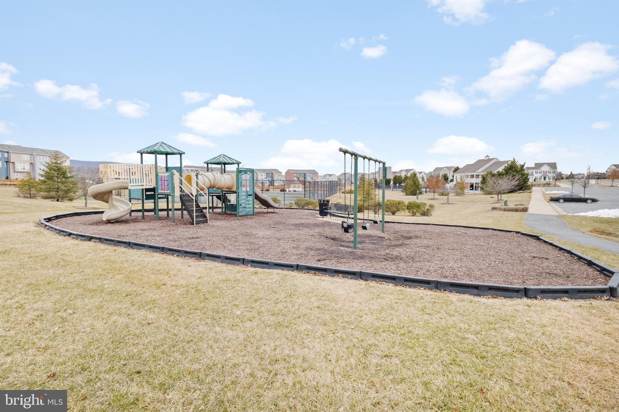 MARTINSBURG STATION - Residential