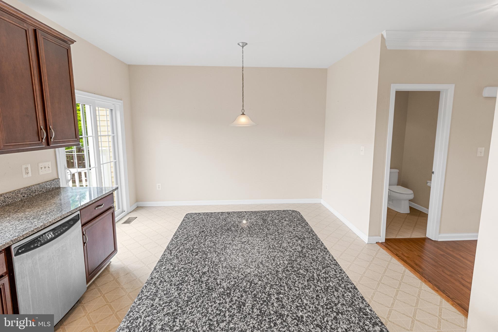 MARTINSBURG STATION - Residential