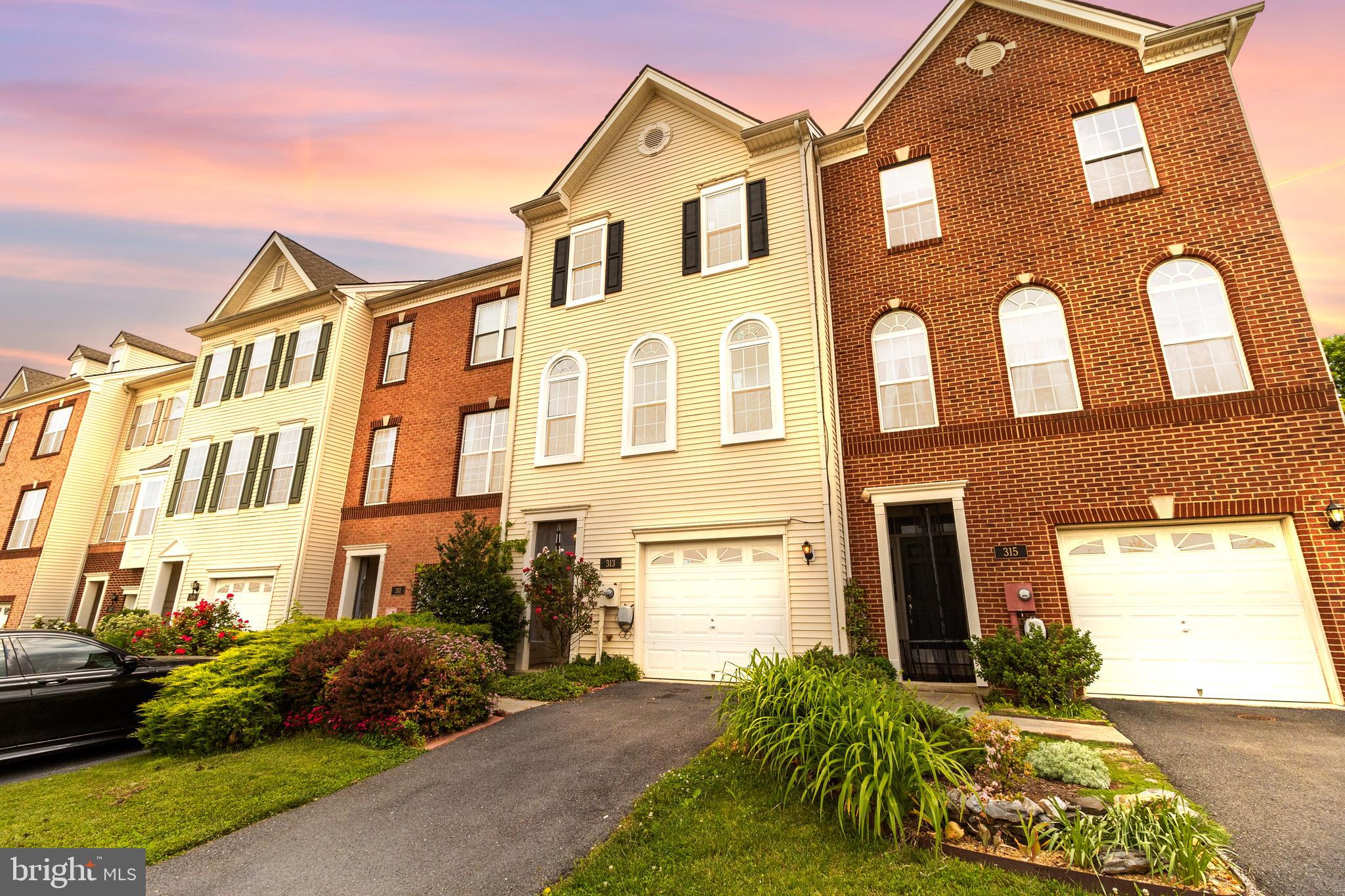 MARTINSBURG STATION - Residential