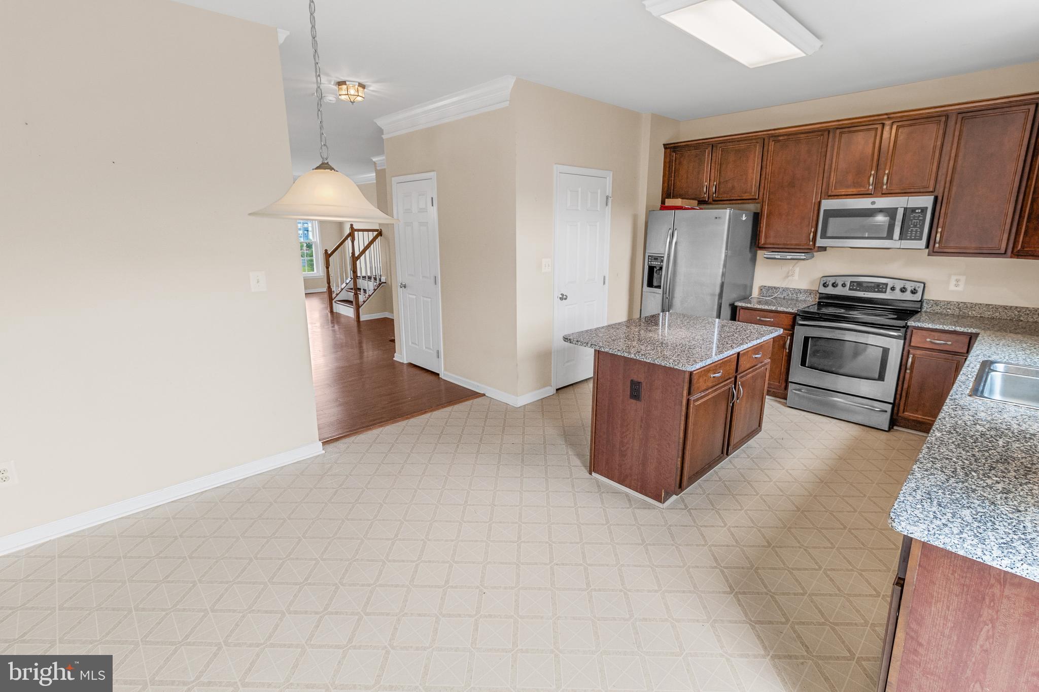 MARTINSBURG STATION - Residential