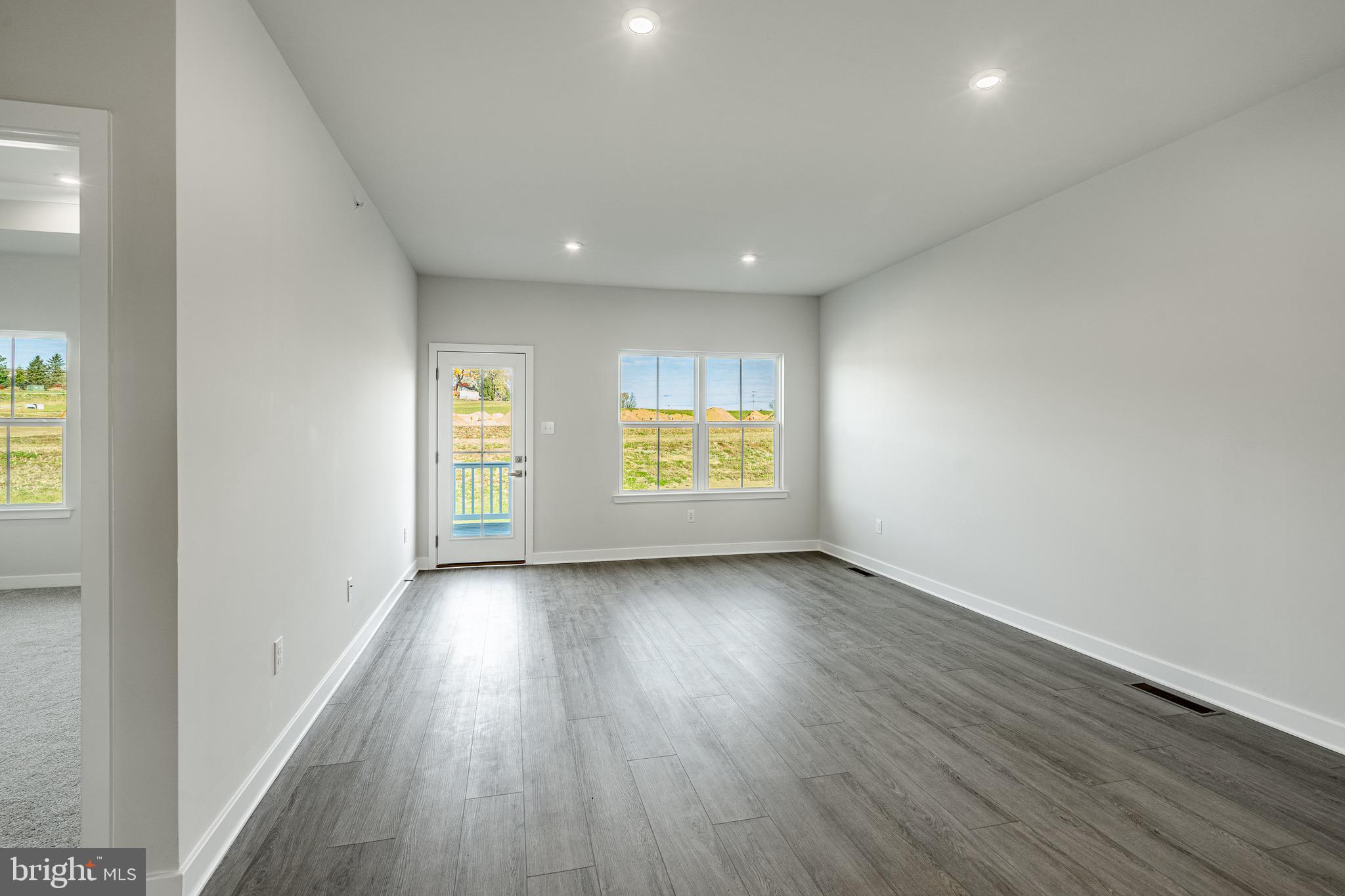 BRANDYWINE WALK - Residential