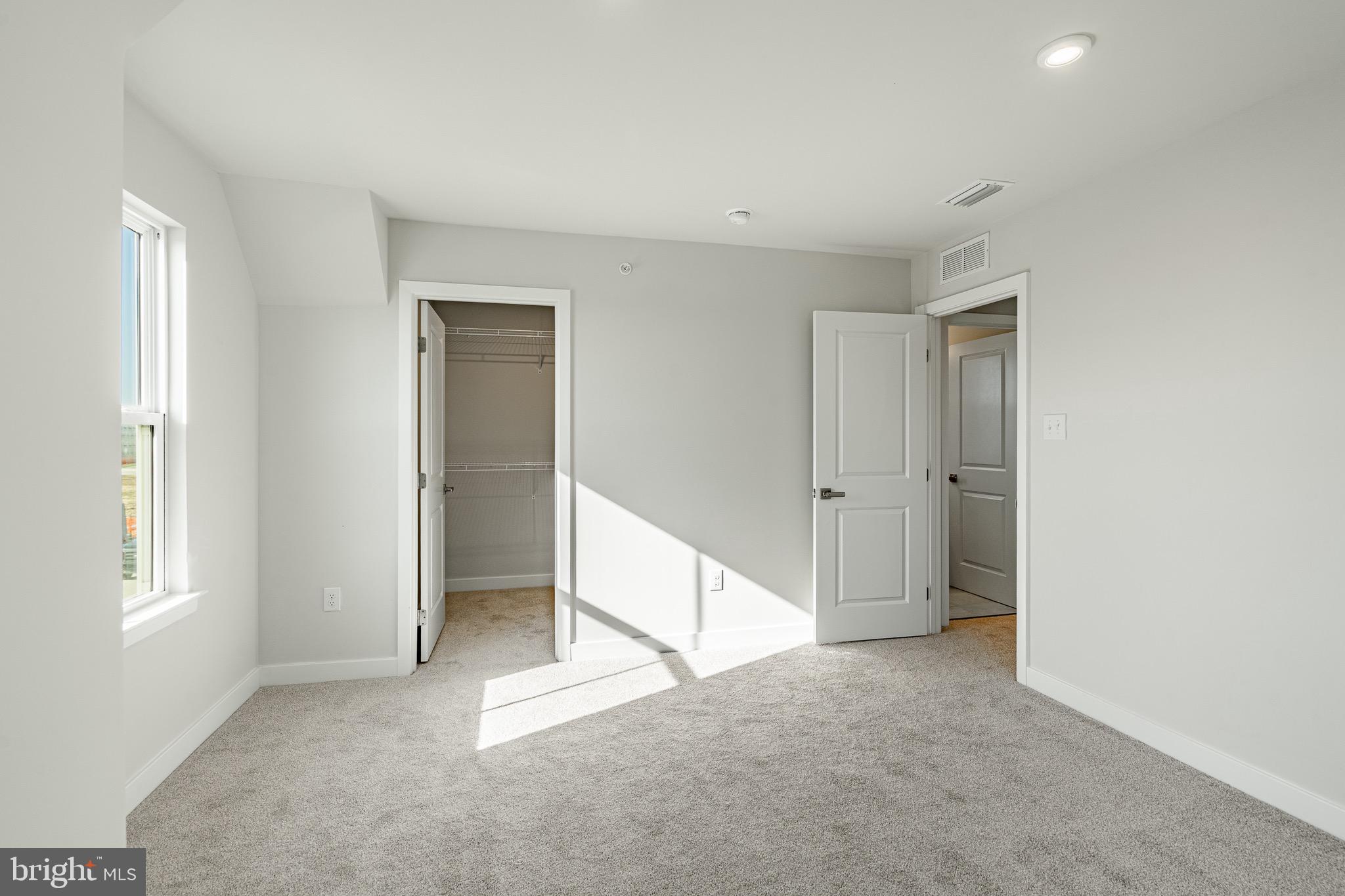 BRANDYWINE WALK - Residential