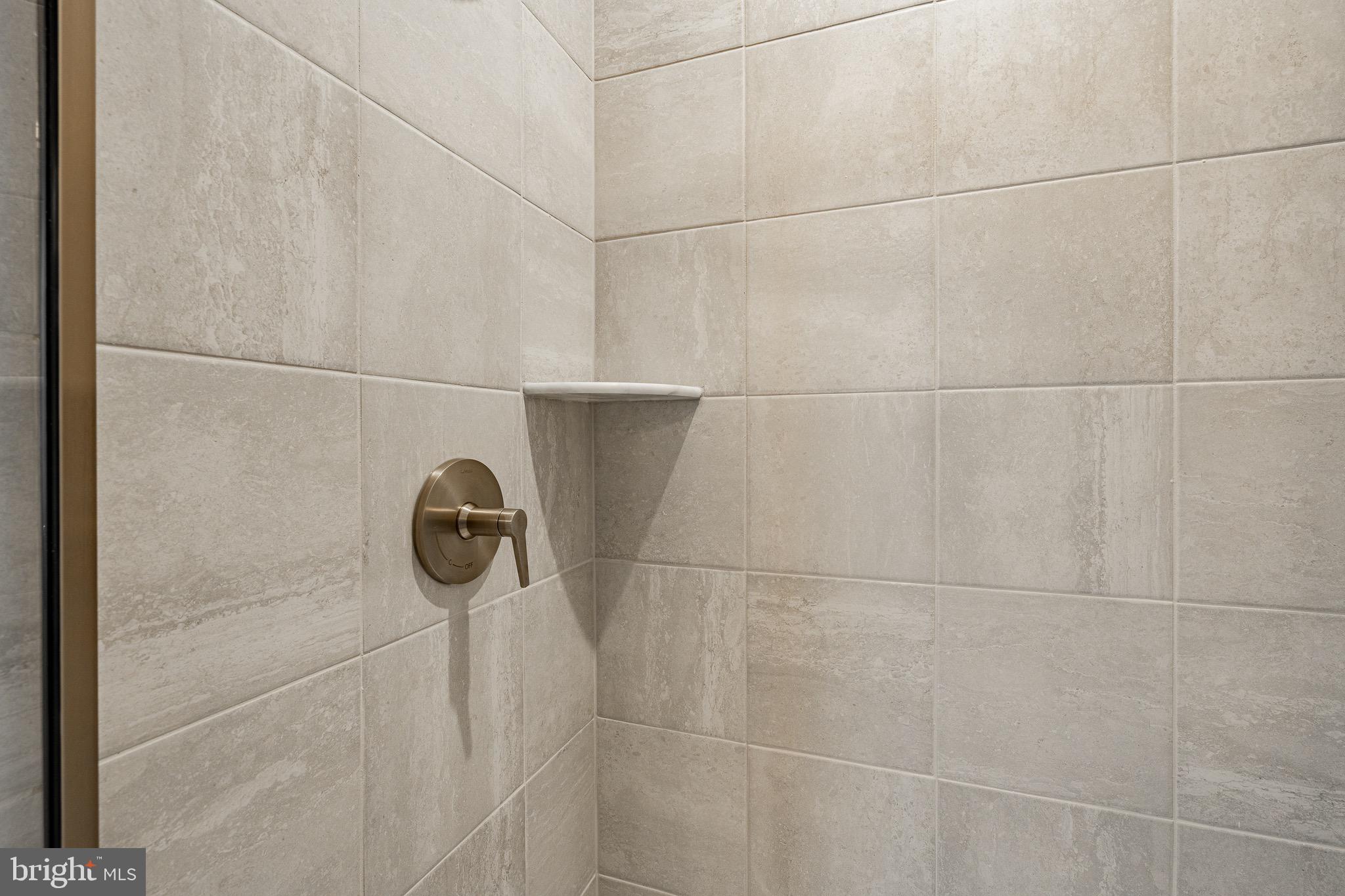 BRANDYWINE WALK - Residential